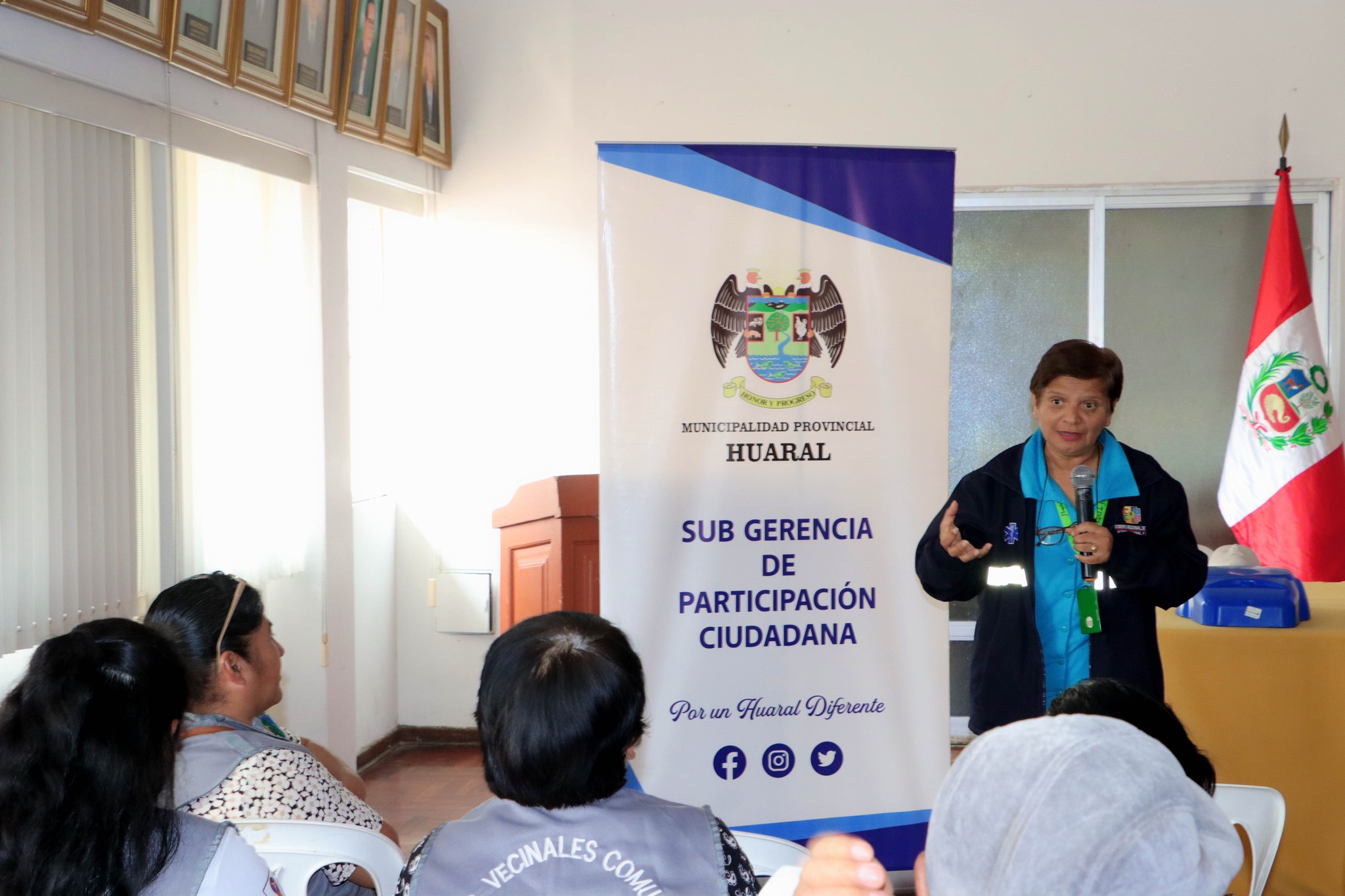 MPH continu贸 hoy su jornada de Charlas en Primeros Auxilios dirigido a juntas vecinales