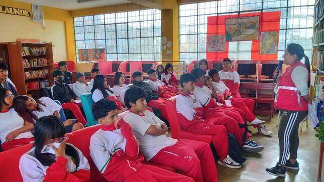 DEMUNA desarrolló "Taller Socioemocional para Adolescentes" en la I.E. Nuestra Señora del Carmen