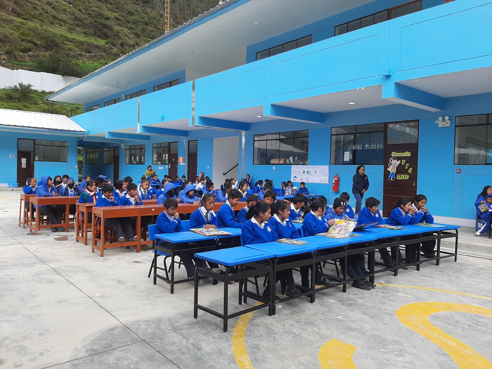 Municipalidad de Huaral llevΓ³ su "Festival de Lectura" a colegio de Vichaycocha