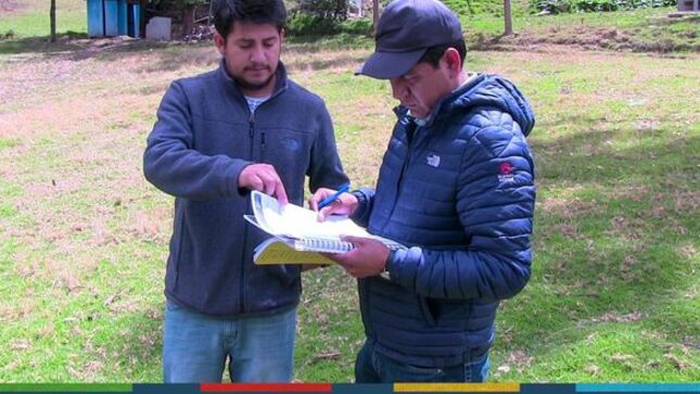 La Municipalidad Provincial de Cajamarca ha reiniciado el mejoramiento y ampliación del servicio de agua potable y saneamiento rural en caserío Yun Yun Bajo, C.P. Porcón Bajo. 
✅La gerencia de Infraestructura Pública, a través de la subgerencia de ejecución de inversiones firmaron el reinicio del proyectos, siendo esta obra ejecutada por el Consorcio Yun Yun. 
✍️Usuarios beneficiarios agradecieron al alcalde provincial Joaquin Ramírez Gamarra por priorizar su proyecto de agua potable, permitiendo mejorar la calidad de vida de la gente de la zona. 