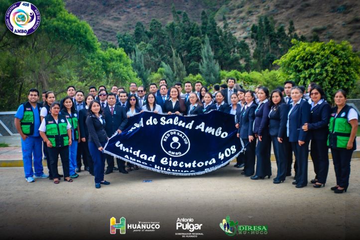 Participación en el Desfile  por el aniversario de la Provincia de Ambo