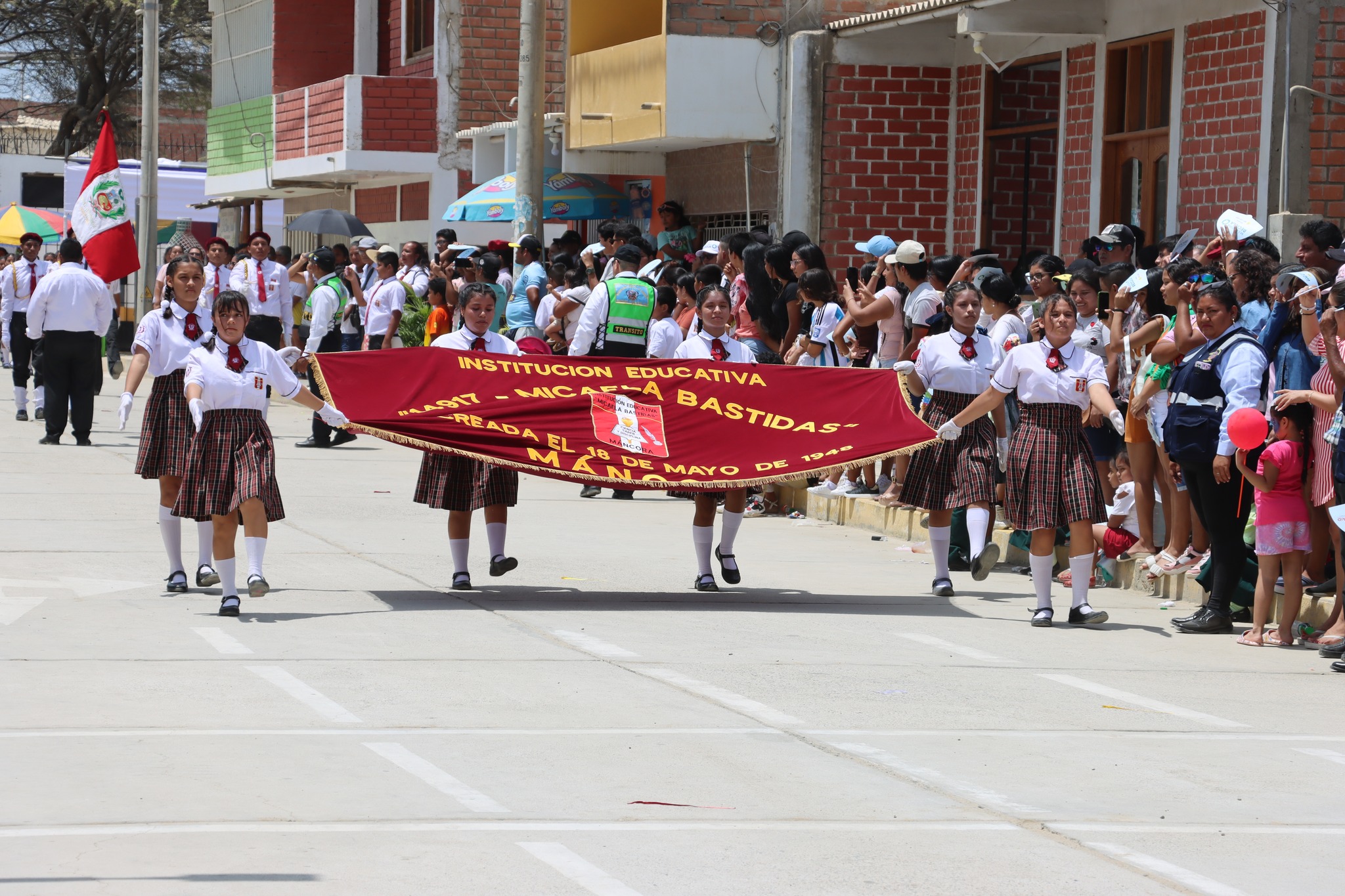 Desfile Cívico Escolar por los 115 ANIVERSARIO