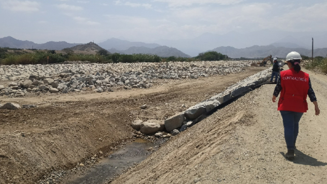 La Contraloría General advirtió deficiencias y retrasos en los servicios de limpieza y descolmatación de ríos de la zona costera que ejecutan la Autoridad Nacional del Agua (ANA) y la Autoridad para la Reconstrucción con Cambios (ARCC).