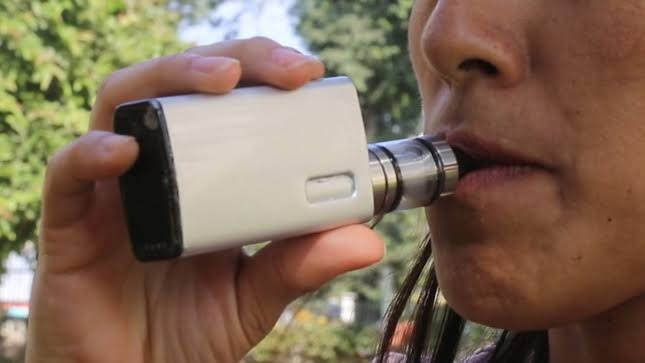 Aumenta riesgo de cáncer de pulmón por el uso de cigarrillos electrónicos