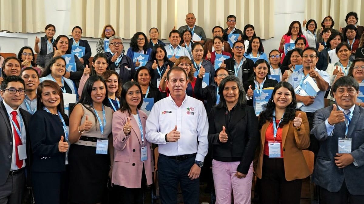 Cenares capacita a profesionales de la salud en seguridad de los medicamentos