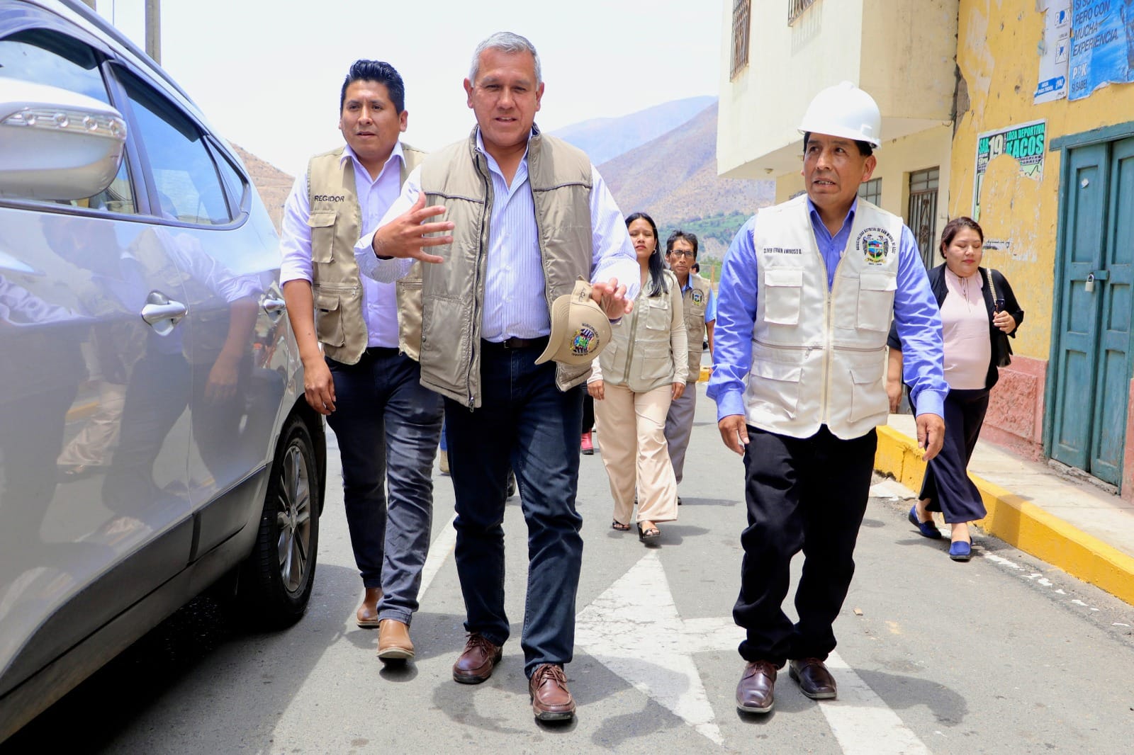Alcalde provincial de Huaral participó de la colocación de primera piedra del palacio municipal del distrito de Acos