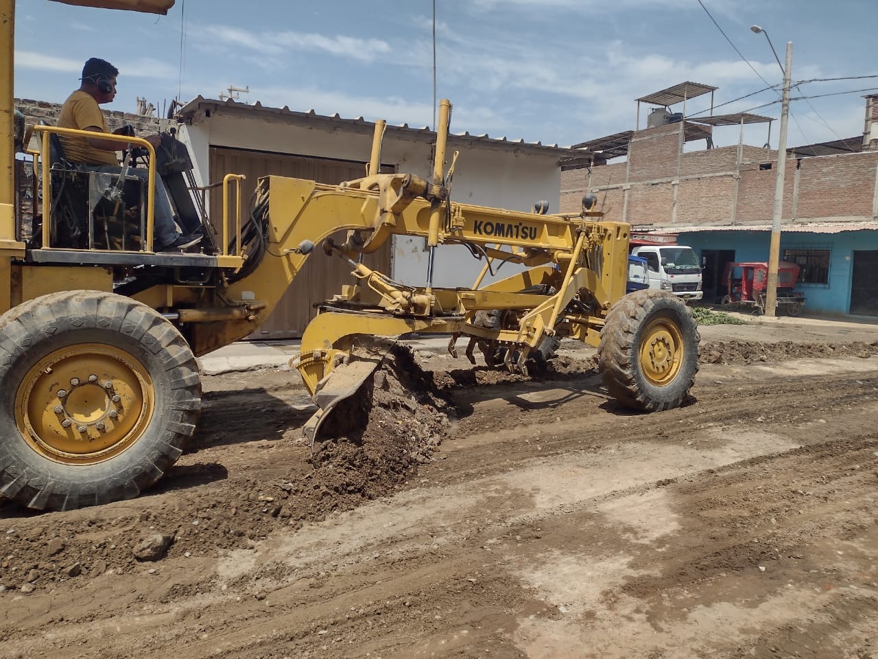 Municipalidad De Sullana Realiza Trabajos De Mantenimiento En La Calle Máncora Y Pasaje Talara