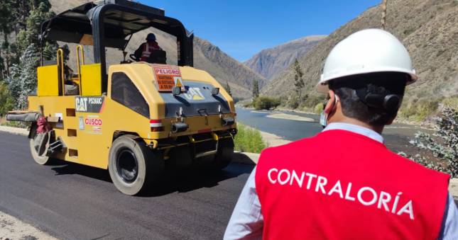 La Contraloría evidenció un perjuicio económico de S/ 6 259 957,32 en la ejecución de la obra: “Mejoramiento del camino vecinal entre el CCPP Phiry y CCPP Piscacucho, distrito de Ollantaytambo, provincia de Urubamba, Cusco” en la que se registraron diversos hechos irregulares que no fueron observados por los exfuncionarios de la Municipalidad Distrital de Ollantaytambo (gestión municipal 2015-2018) quienes tienen una presunta responsabilidad penal.