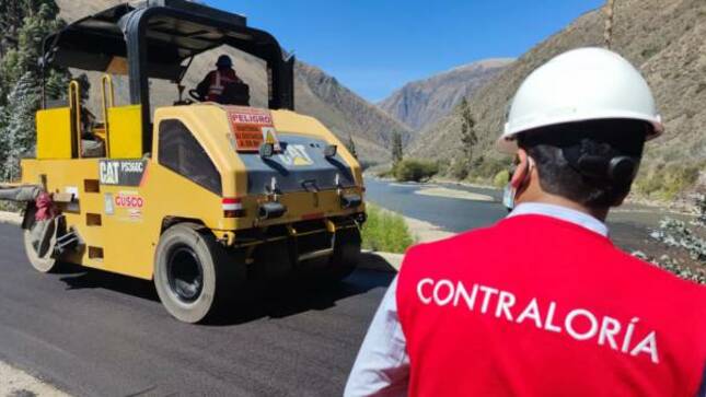La Contraloría evidenció un perjuicio económico de S/ 6 259 957,32 en la ejecución de la obra: “Mejoramiento del camino vecinal entre el CCPP Phiry y CCPP Piscacucho, distrito de Ollantaytambo, provincia de Urubamba, Cusco” en la que se registraron diversos hechos irregulares que no fueron observados por los exfuncionarios de la Municipalidad Distrital de Ollantaytambo (gestión municipal 2015-2018) quienes tienen una presunta responsabilidad penal. 