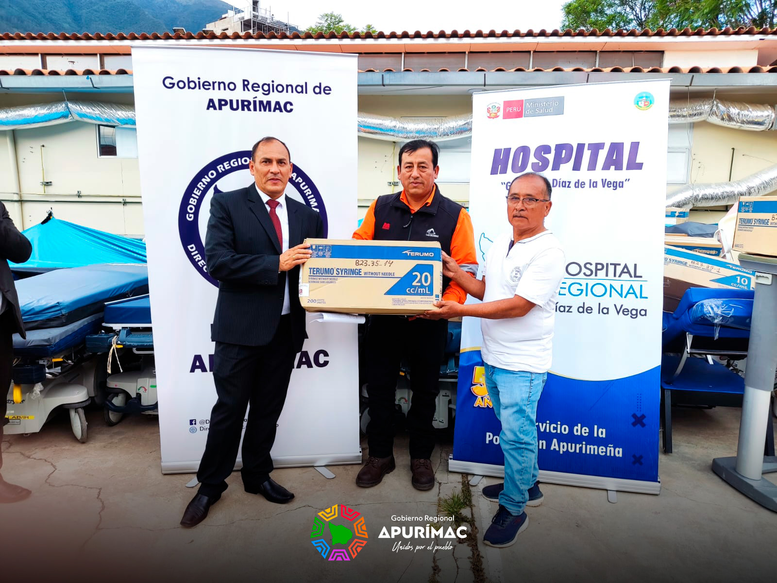 Gobierno Regional de Apurímac en alianza estratégica con las bambas entrega moderno equipamiento al hospital de Abancay