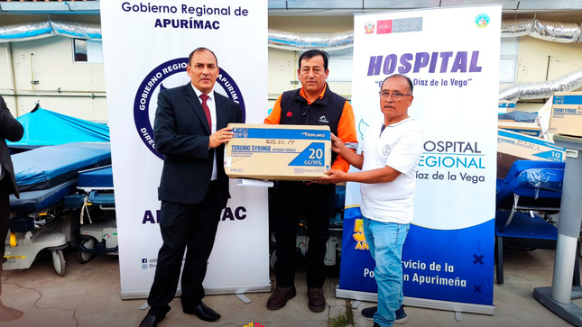 Gobierno Regional de Apurímac en alianza estratégica con las bambas entrega moderno equipamiento al hospital de Abancay