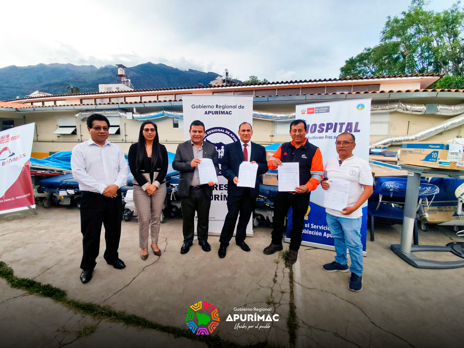 Gobierno Regional de Apurímac en alianza estratégica con las bambas entrega moderno equipamiento al hospital de Abancay
