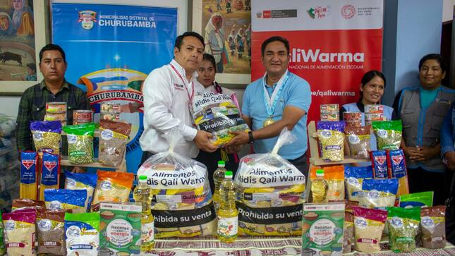 JPG CHURUBAMBA RECIBIO 162 TONELADAS DE ALIMENTOS