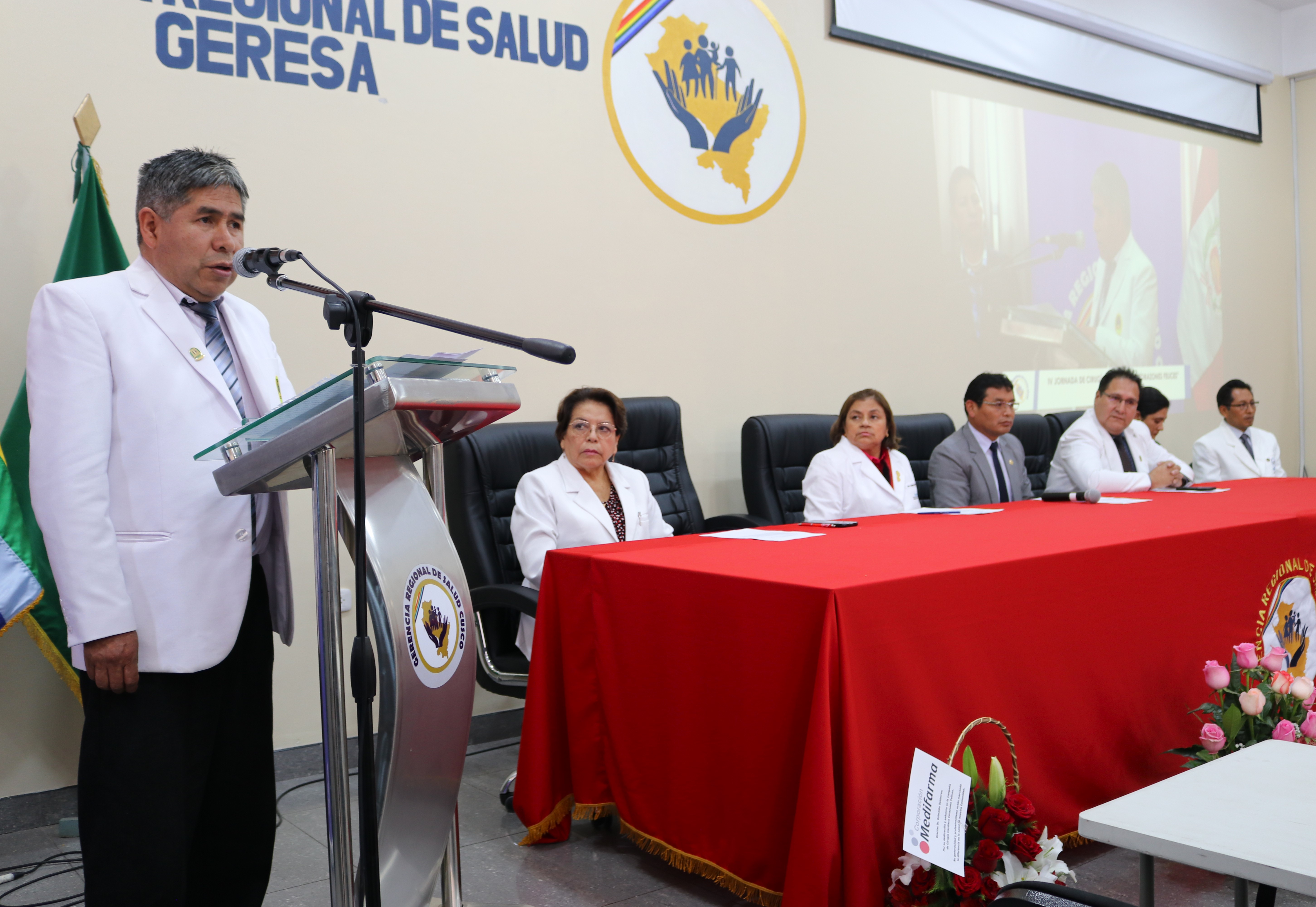 Dr. Rubén Porcel, Director del Hospital de Antonio Lorena