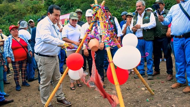 Pasantía y presentación del semillero de raíces tuberosas y vivero del cacao