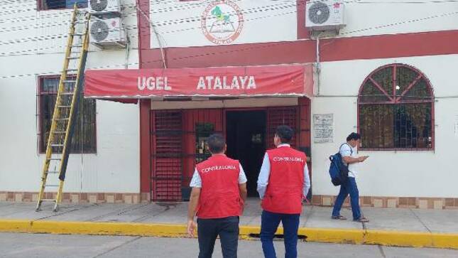 La Contraloría General identificó que funcionarios de la Unidad de Gestión Educativa Local - UGEL de Atalaya efectuaron pagos de haberes por S/ 772 624 al personal administrativo nombrado y contratado bajo el régimen del Decreto Legislativo 276, a pesar de que ello vulnera las normas que establecen el otorgamiento de dicho beneficio, hecho que ocasionó un perjuicio económico en contra de la entidad por dicho monto.