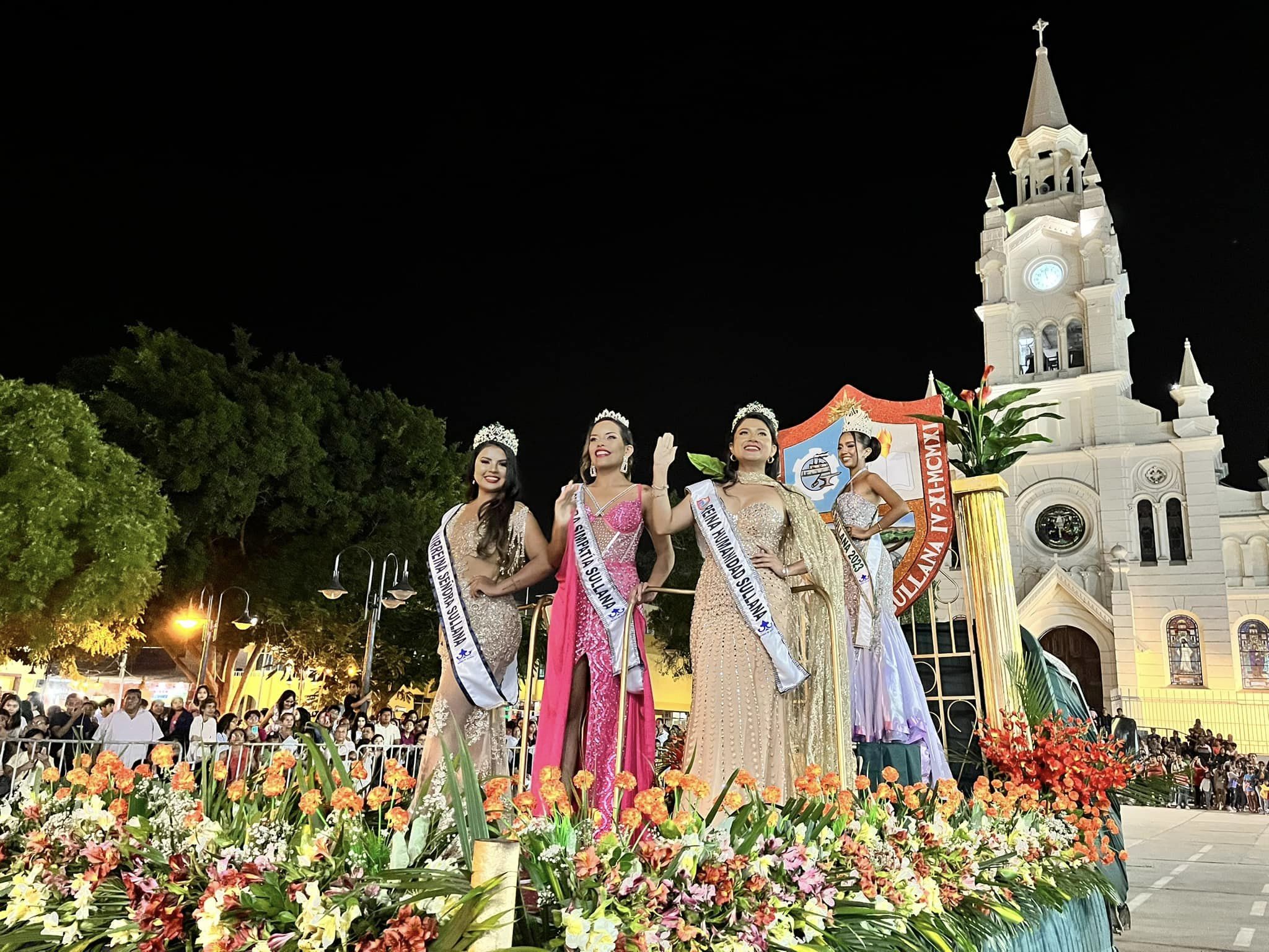 ALEGRÍA Y COLOR EN EL GRAN CORSO POR ANIVERSARIO DE LA PROVINCIA DE SULLANA