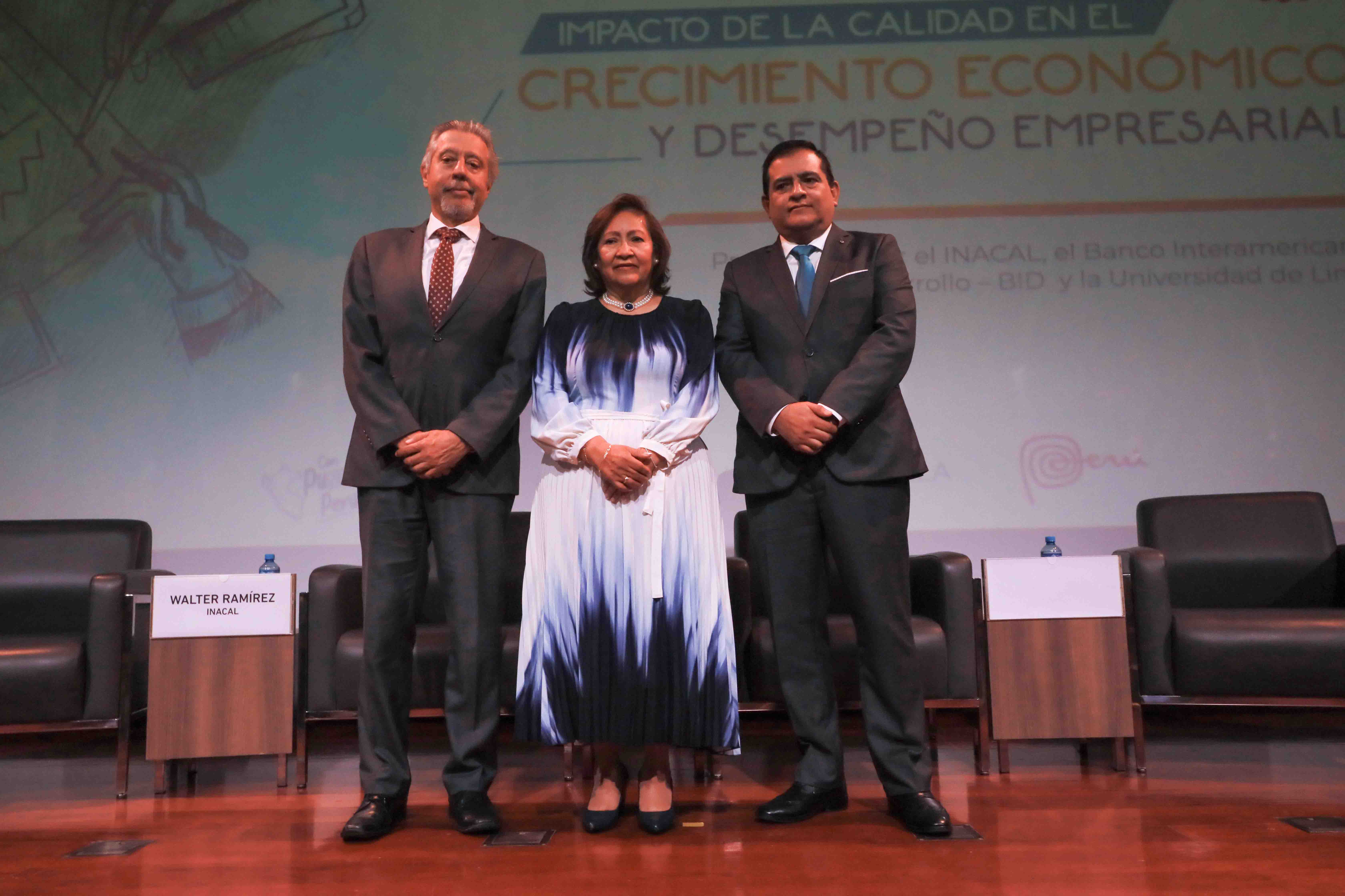 En el marco de seminario internacional: “Impacto de la calidad en el crecimiento económico y desempeño empresarial”