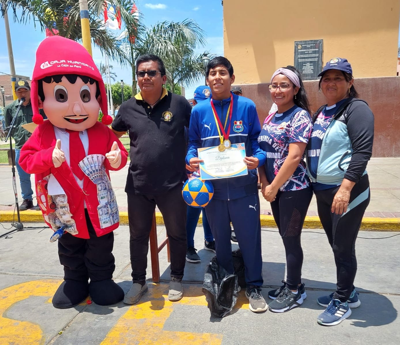 MUNICIPIO DE HUAURA REALIZA EXITOSA MARATÓN INTERESCOLAR REGIONAL 'CENTINELA 5K' POR EL 203° AÑOS DEL PRIMER GRITO DE LIBERTAD