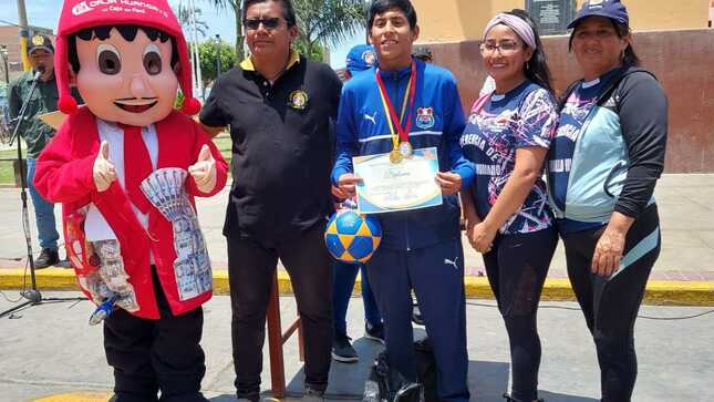MUNICIPIO DE HUAURA REALIZA EXITOSA MARATÓN INTERESCOLAR REGIONAL 'CENTINELA 5K' POR EL 203° AÑOS DEL PRIMER GRITO DE LIBERTAD