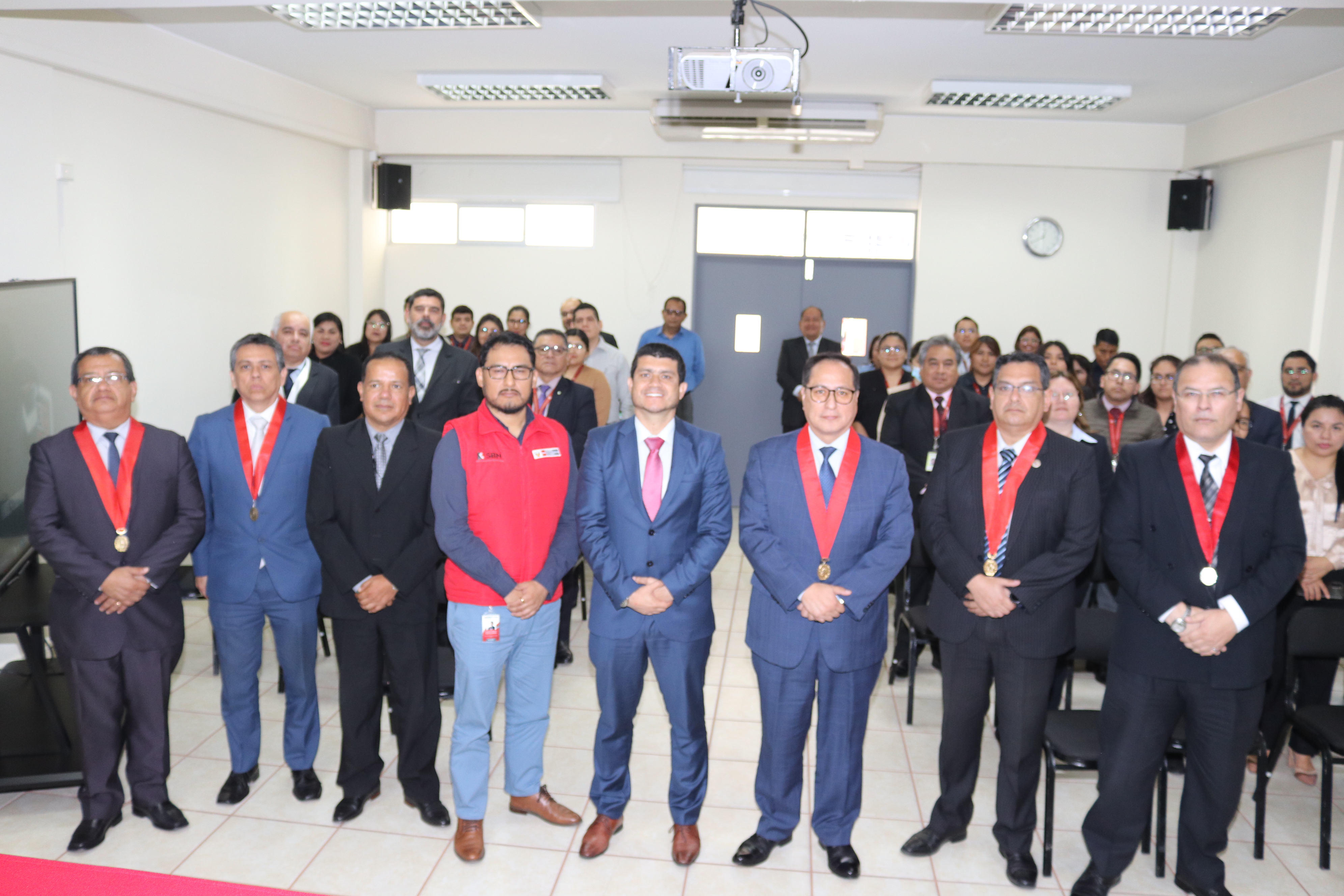 Ceremonia de entrega de resolución de la SBN a la Corte Superior de Justicia de Lima Sur