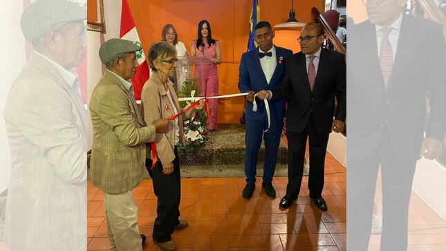 Reconocimientos a emprendedores peruanos en Venezuela