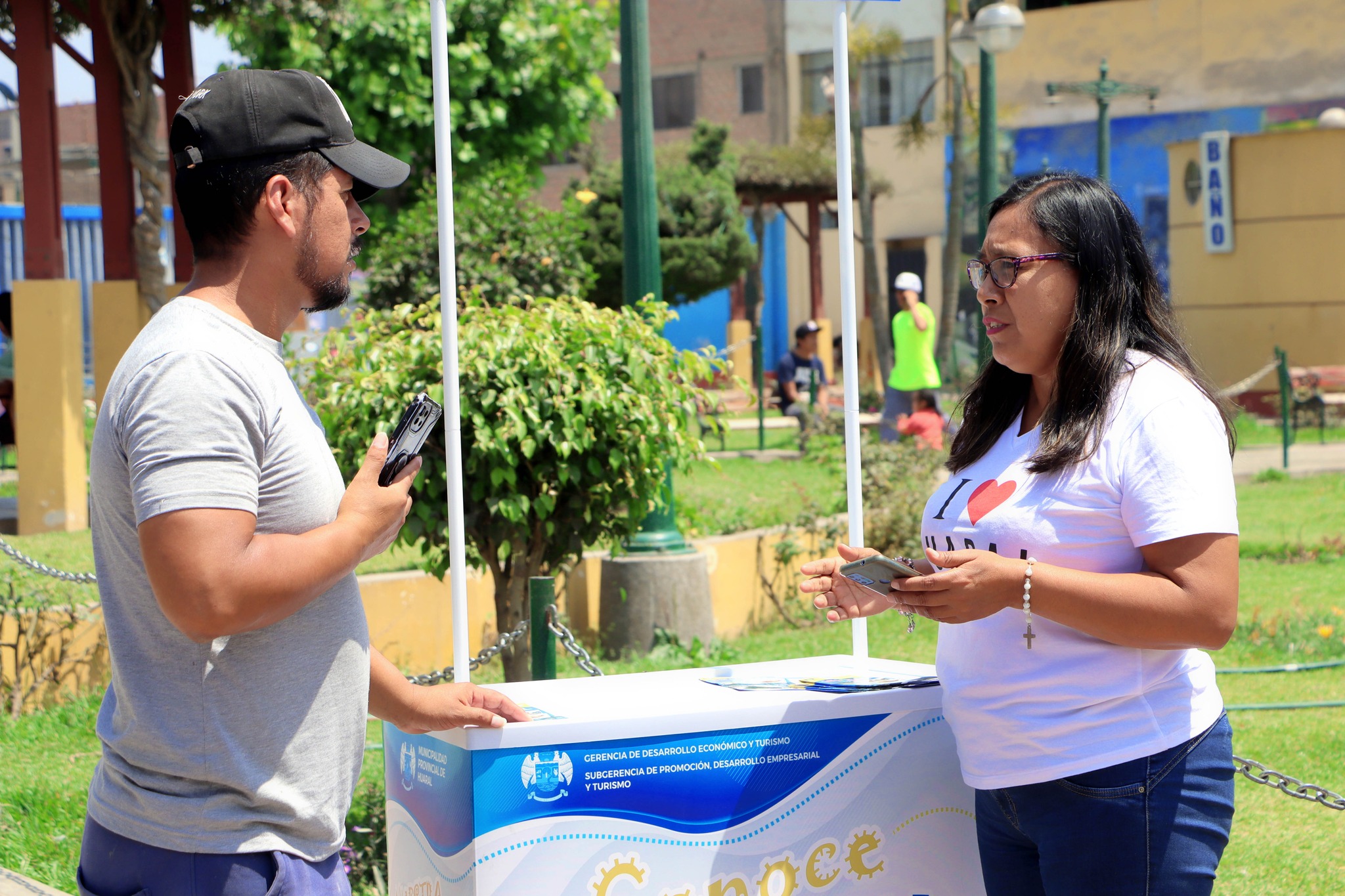 MPH inició la campaña "Formalízate Comerciante Huaralino" 