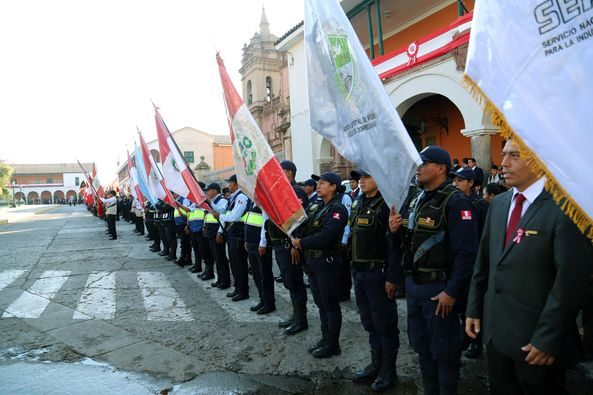 Municipalidad Distrital de Andrés Avelino Cáceres Dorregaray participo en el desfile por los 202 años de Independencia