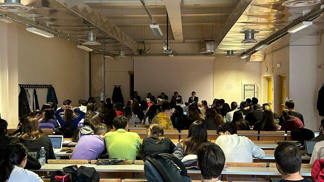 Coloquio sobre “Turismo Sostenible en el Perú” en la Universidad La Sapienza de Roma