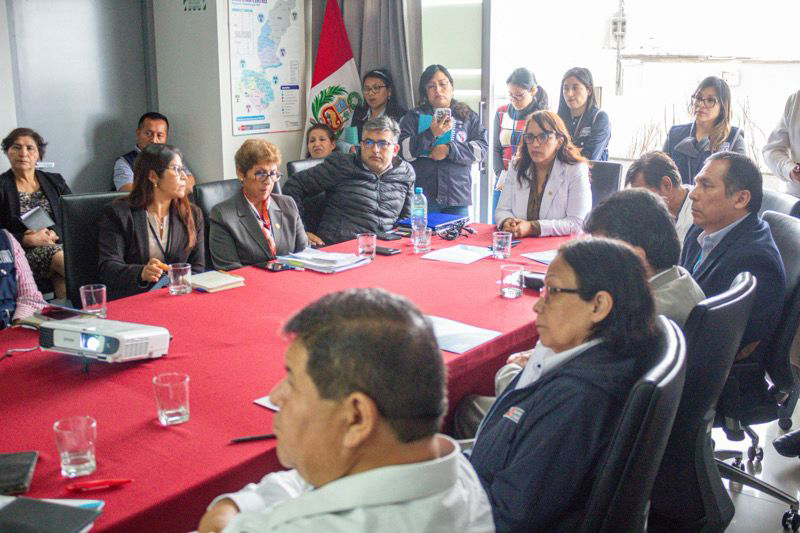 Foto 2 de Directora General de la Diris Lima Centro presentó a los nuevos coordinadores de las Redes Integradas de Salud