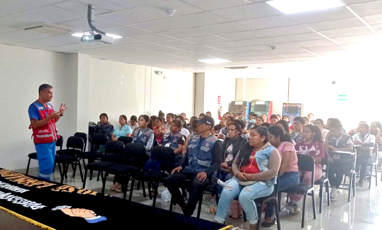 SAMU fortalece capacidades en primeros auxilios a cuidadores de niños de CUNA MÁS