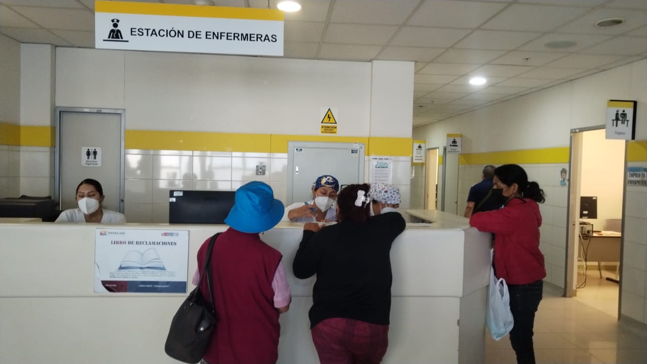 Cerca del 98 % de los profesionales de salud asistieron a trabajar con normalidad en Lima y Callao