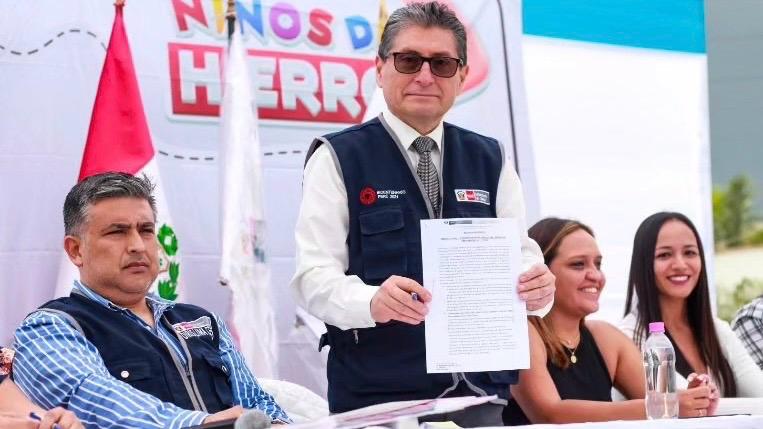 Minsa y municipalidades de Lima centro firman acta de acuerdos para asegurar el seguimiento y prevención de la anemia en más de 14 000 niñas y niños
