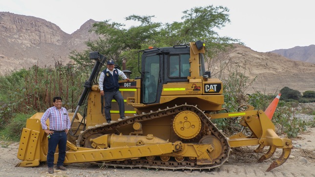 ALCALDE JUAN REAÑO ANTÚNEZ SUPERVISA ZONA DE INTERVENCIÓN PARA TRABAJOS DE LIMPIEZA, ENCAUSAMIENTO Y DESCOLMATACIÓN DEL RÍO SUPE EN EL C.P DE JAIVA