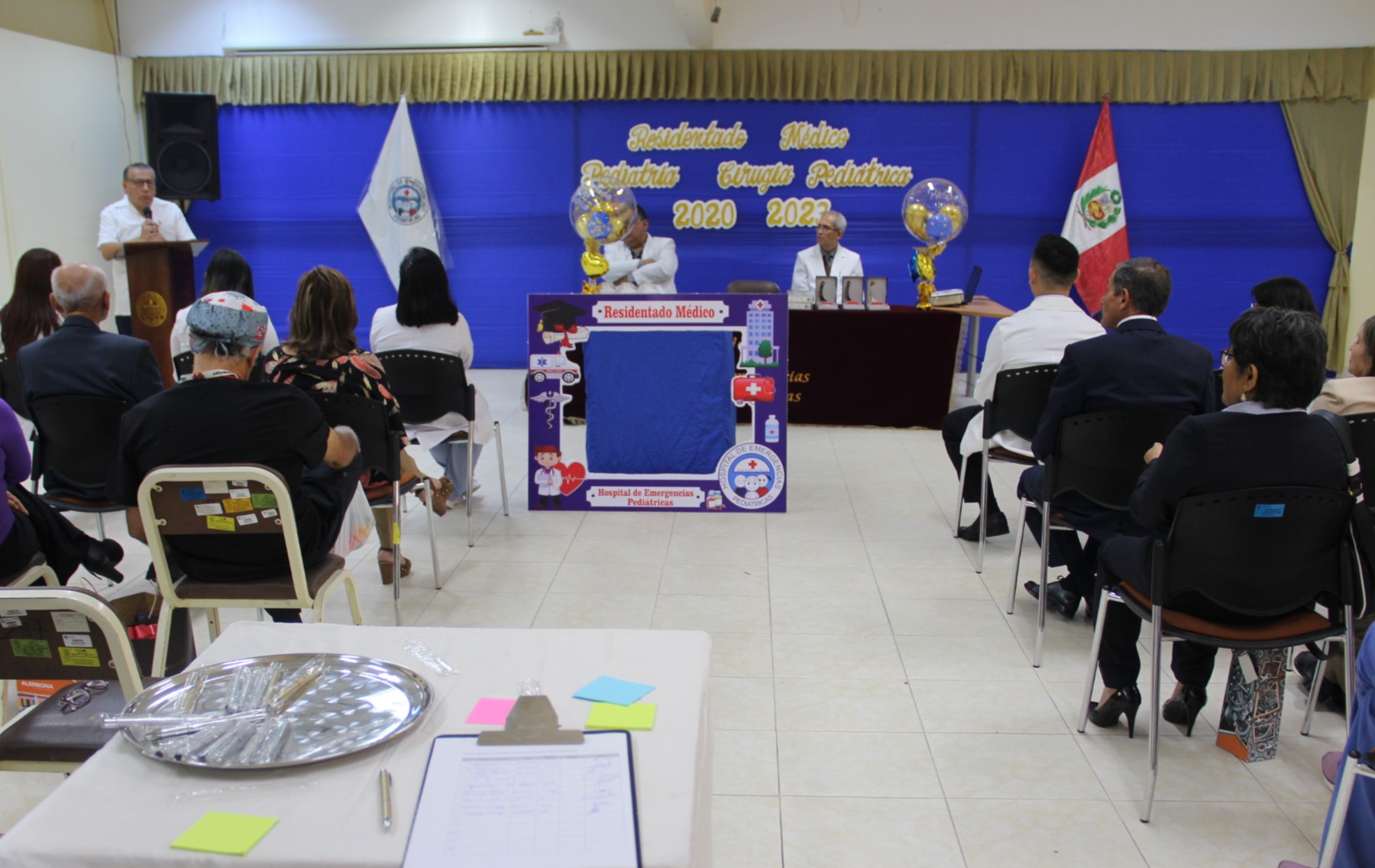 Profesionales culminan su Residentado en el Hospital de Emergencias Pediátricas 