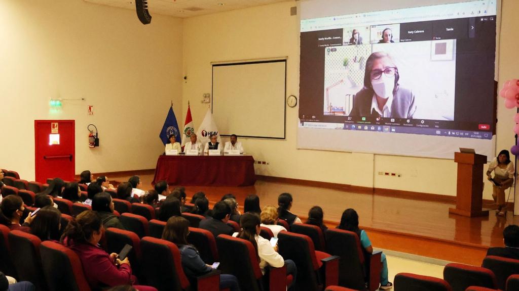 Hospital de Lima Este-Vitare recibe certificación como “Amigo de la madre, la niña y el niño”