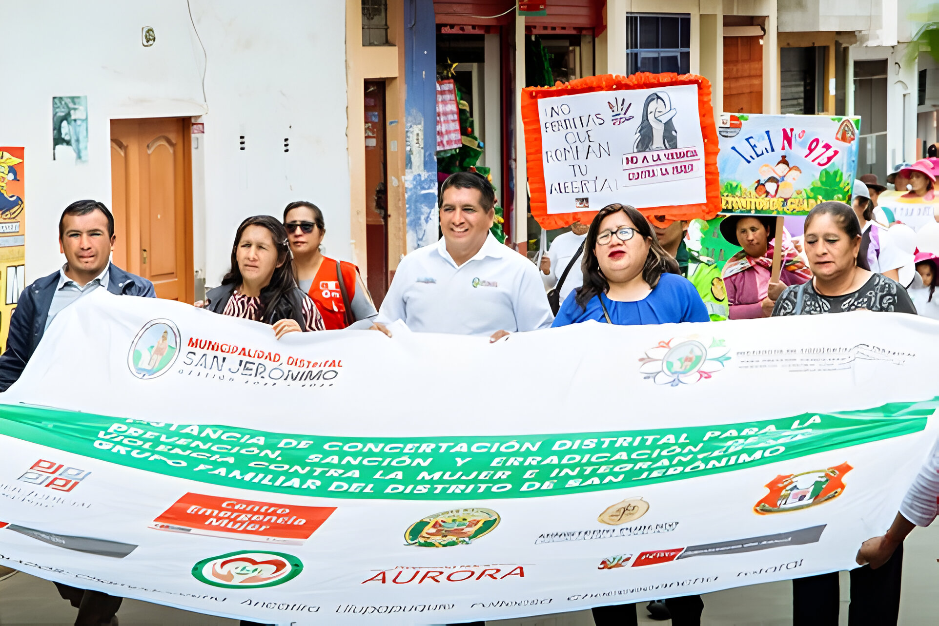 Marcha de Sensibilización por el Día Internacional de la No Violencia Contra la Mujer.