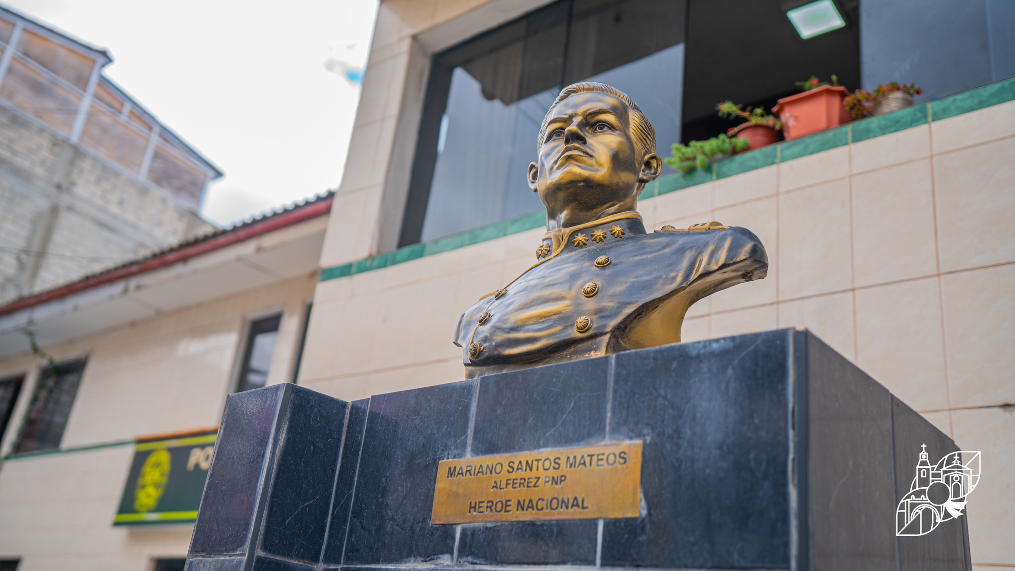 MPA: Rinde Tributo Al Héroe Gran General De La Policía Nacional Del Perú, Mariano Santos Mateos, En Conmemoración Al CXLIV Aniversario De La Batalla De Tarapacá.