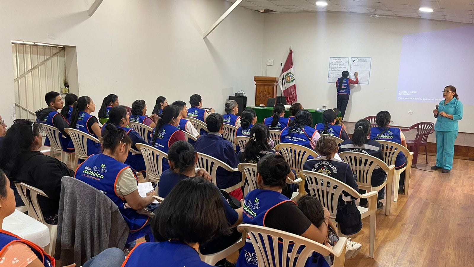las promotoras de salud que hasta hoy han rescatado a 4235 niños de las garras de la anemia.