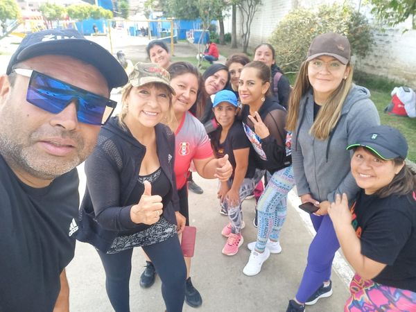 se dió inicio a las clases gratuitas de ZUMBA gracias a la Municipalidad Provincial de Cajamarca,recuerden que las clases serán los días, Lunes - Miércoles y viernes de 8:30 a 9:30 todos son bienvenidos.🤗