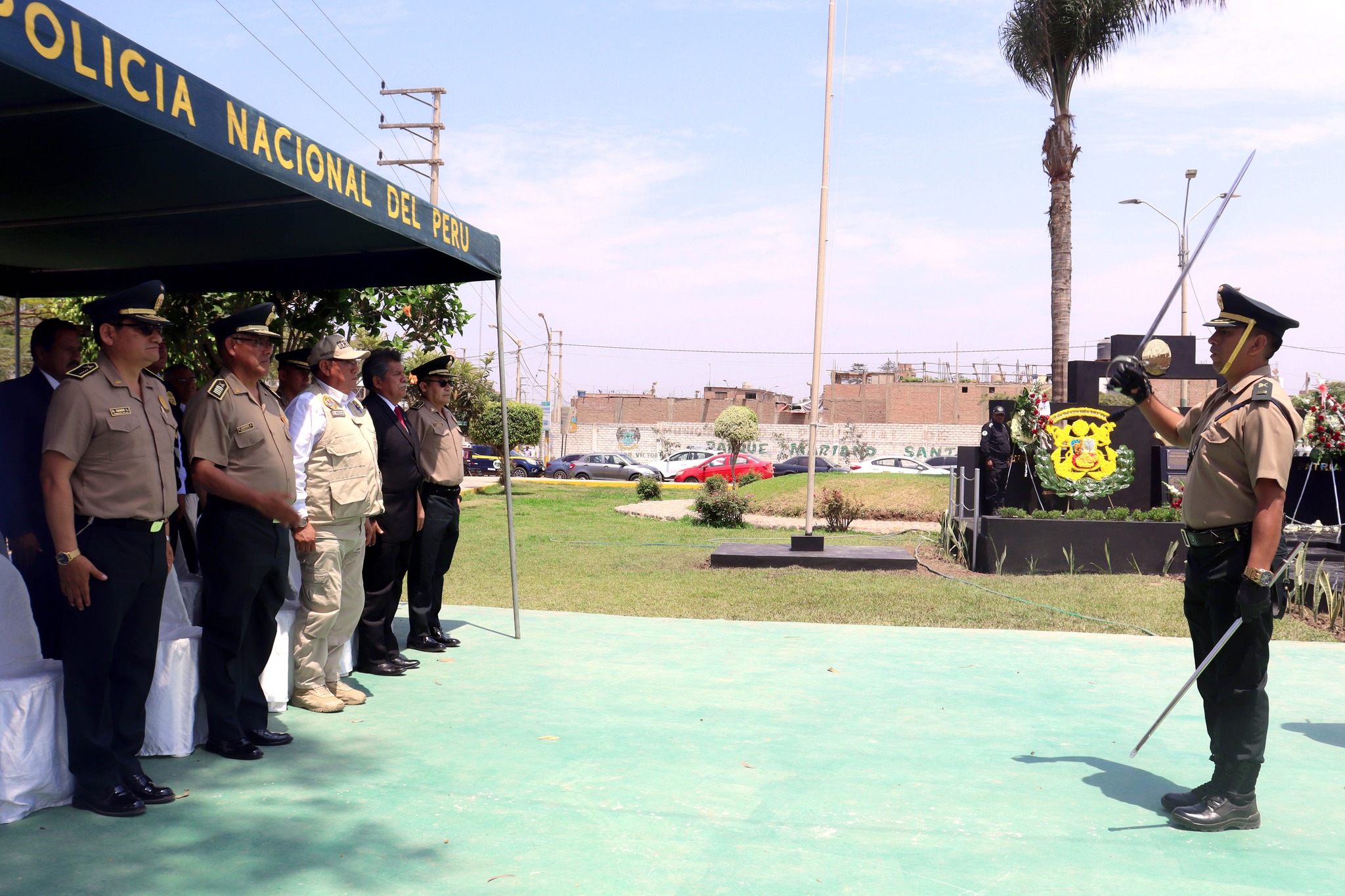 Municipalidad Provincial de Huaral presente en ceremonia de homenaje al peruano Mariano Santos Mateo