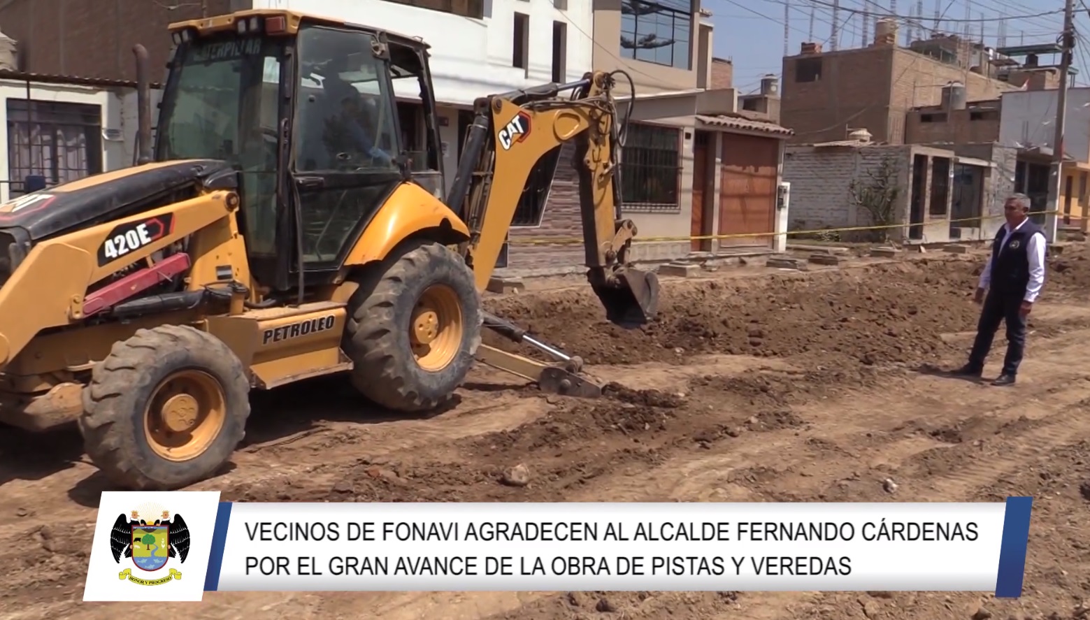 Vecinos de FONAVI agradecen al alcalde Fernando Cárdenas por el gran avance de la obra de pistas y veredas