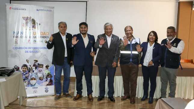 MRDLA FOTO COMISIÓN DE SALUD