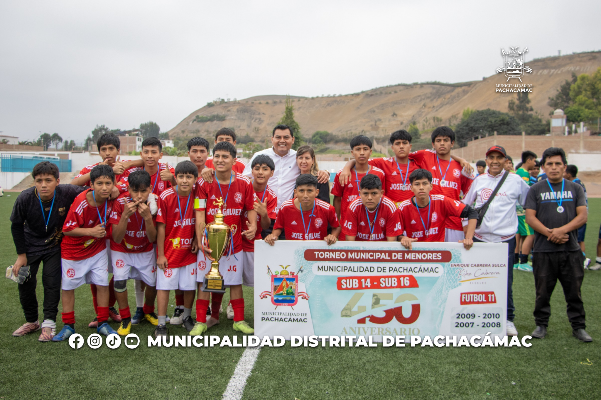 Premiación a jóvenes deportistas en el "Torneo de Menores de Fútbol 11-2023"