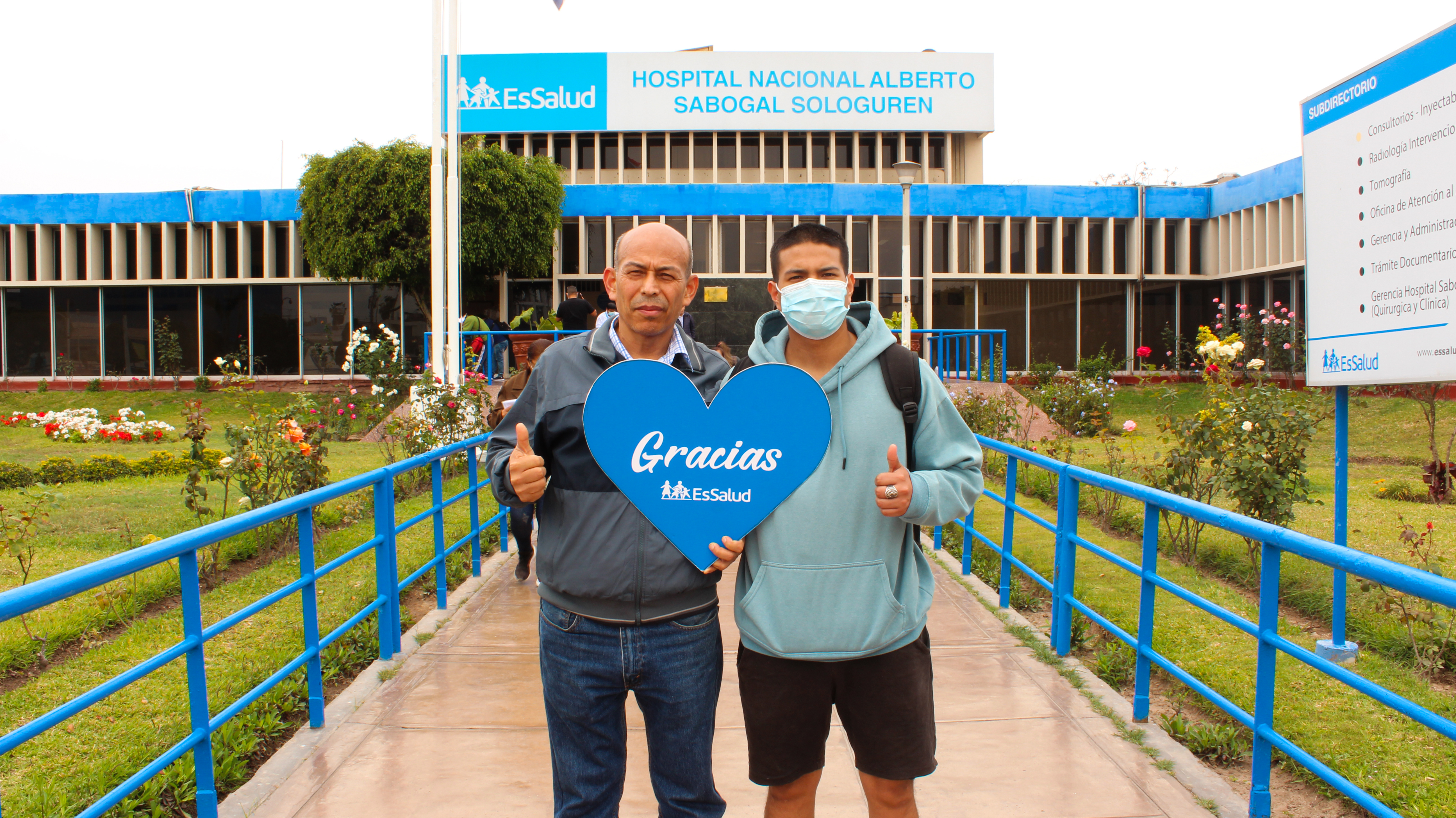 Médicos del hospital Sabogal salvan la vida de paciente con insuficiencia en válvulas cardiacas