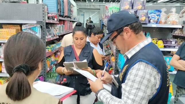 MUNICIPALIDAD BUSCA PREVENIR LA VENTA DE JUGUETES ADULTERADOS DURANTE FIESTAS NAVIDEÑAS