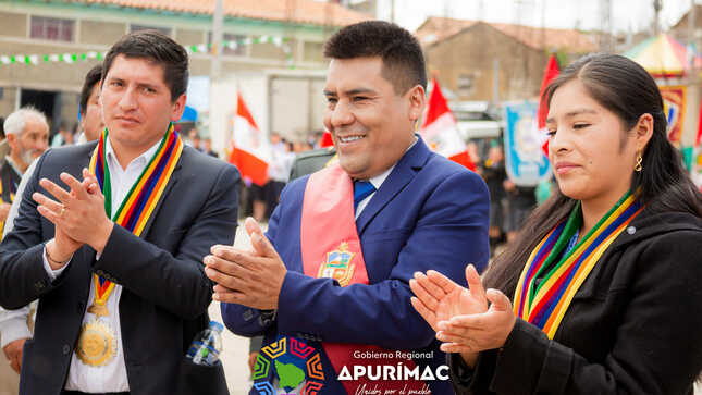 Gobernador regional presente en las actividades oficiales por el aniversario patronal de Santa Catalina de Alejandría en Curahuasi