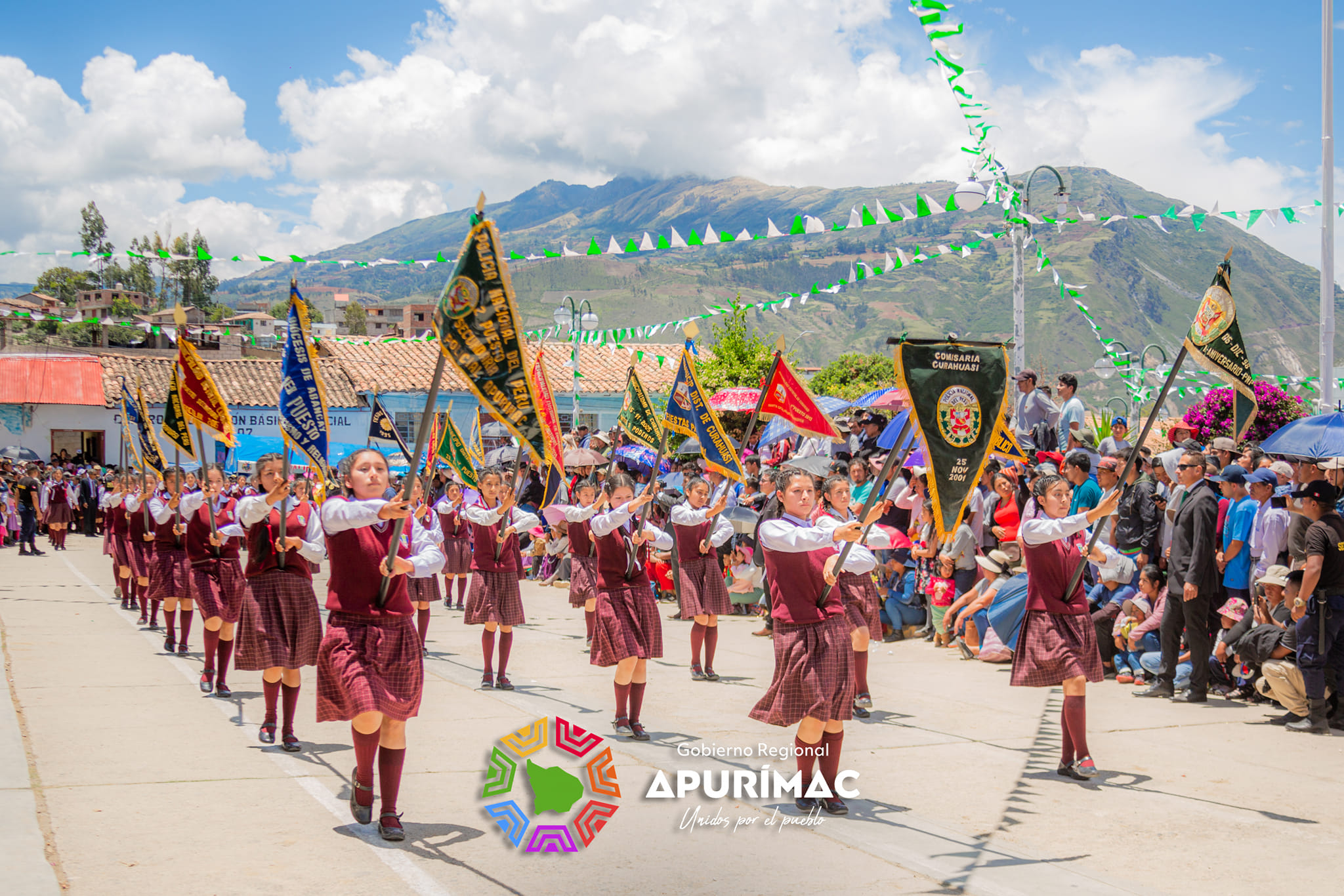 Gobernador regional presente en las actividades oficiales por el aniversario patronal de Santa Catalina de Alejandría en Curahuasi