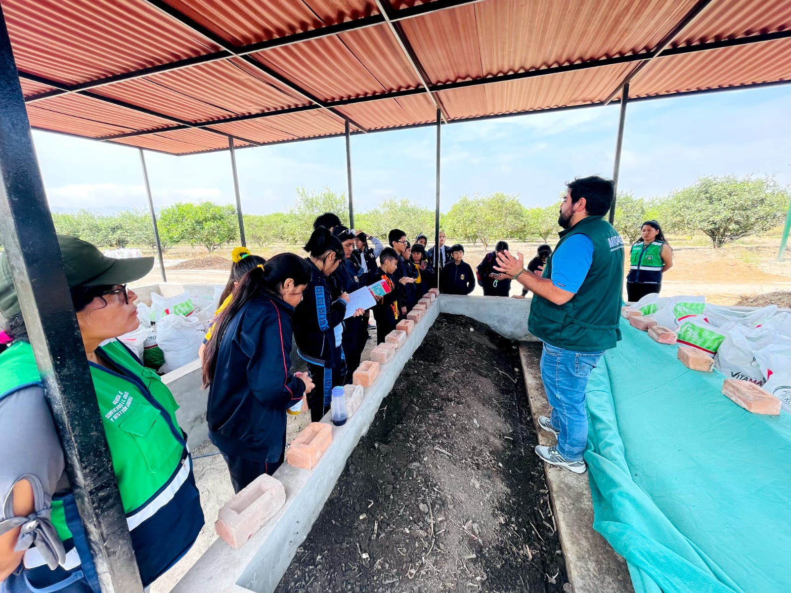 MPH y el INIA desarrollaron charla informativa sobre innovaci贸n agraria y crianza de ovinos