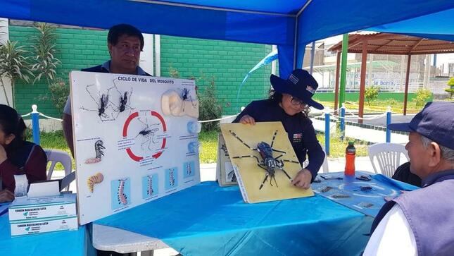 Diris Lima este capacita a 1500 ciudadanos de Huaycán con acciones preventivas contra el dengue 